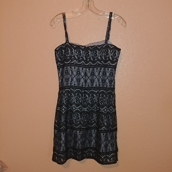 Pre-Owned Evening Dress - Picture 3 of 4